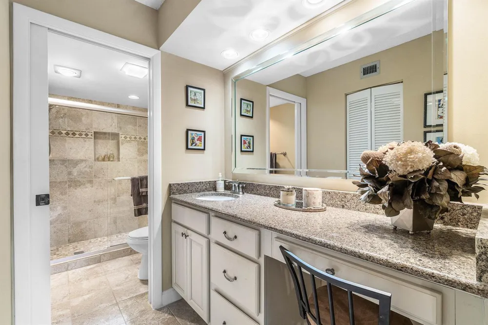 5154 Oakhill Lane #1014 Delray Beach, FL 33484