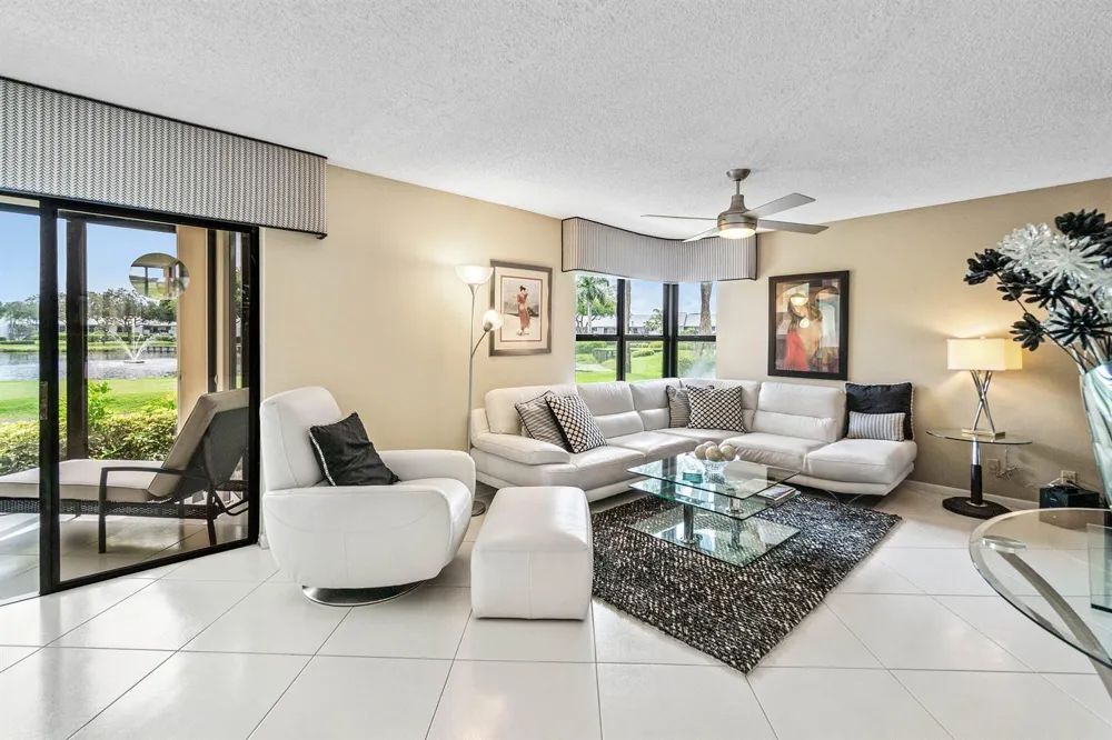 5154 Oakhill Lane #1014 Delray Beach, FL 33484