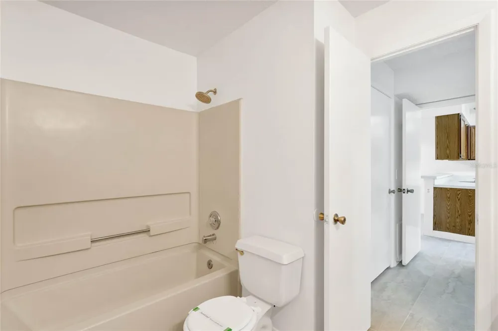 117 RESERVE CIRCLE #105 Oviedo, FL 32765