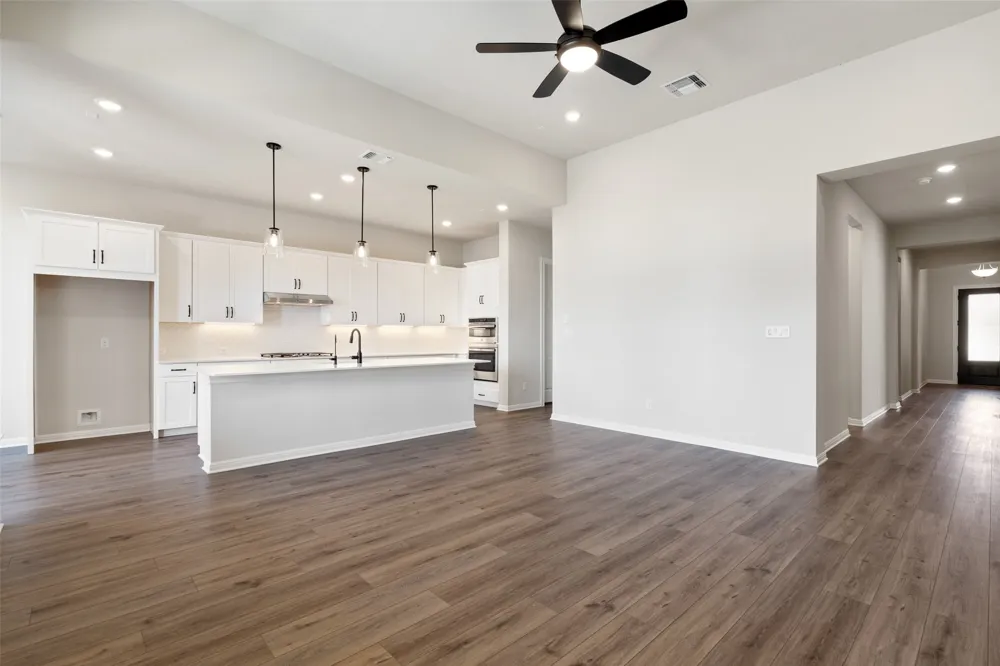 556 Redding Way Georgetown, TX 78633
