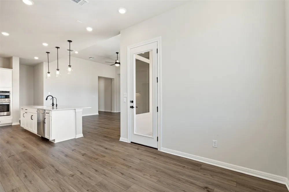 556 Redding Way Georgetown, TX 78633
