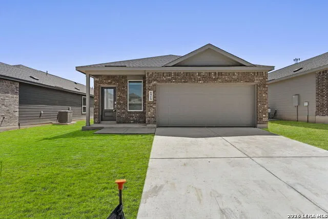 6919 Flores Rd Spring Branch, TX 78070
