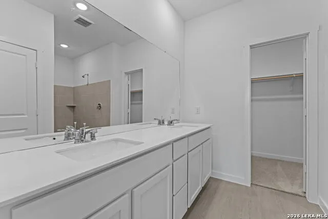 6915 Flores Rd Spring Branch, TX 78070