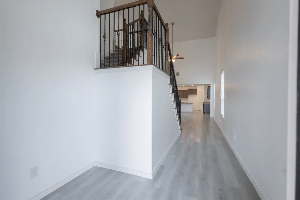 1816 Ferguson Lane McKinney, TX 75071