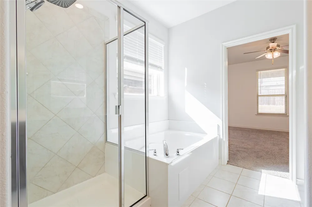 1816 Ferguson Lane McKinney, TX 75071