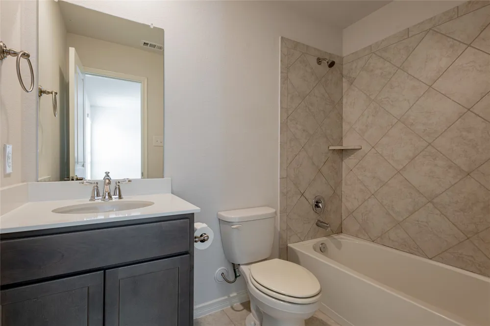 1816 Ferguson Lane McKinney, TX 75071