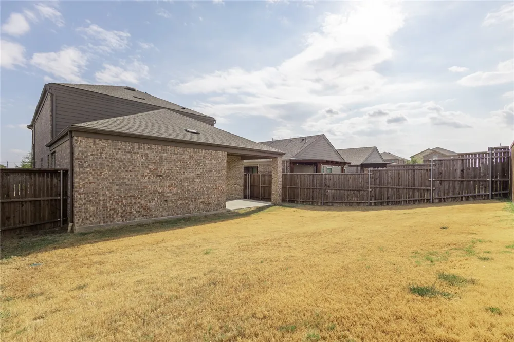 1816 Ferguson Lane McKinney, TX 75071