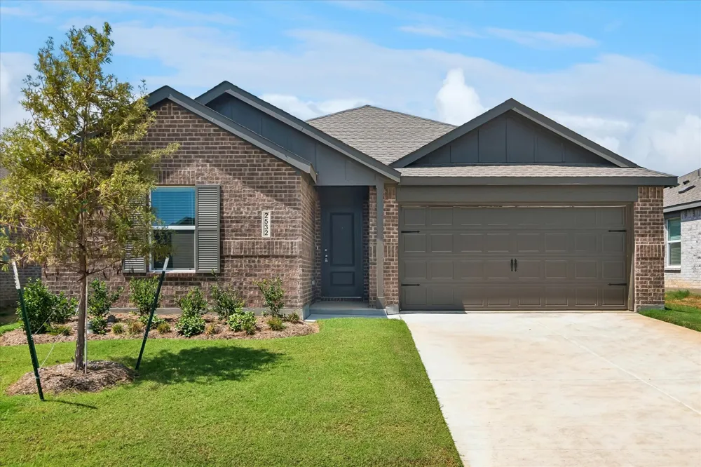 2532 FARRIER LANE Aubrey, TX 76227