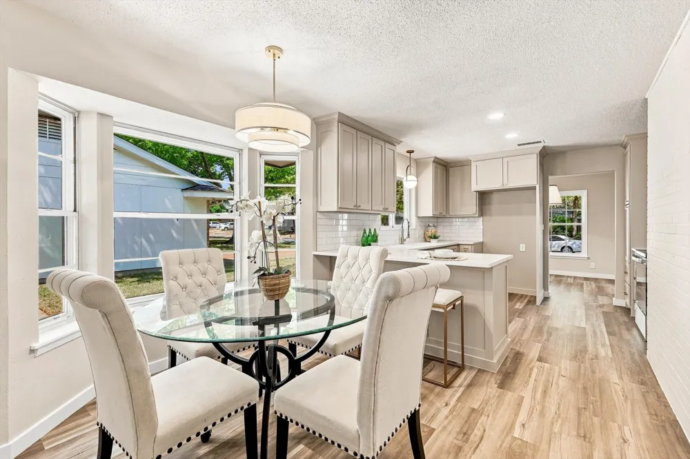 305 Brookview Drive Hurst, TX 76054