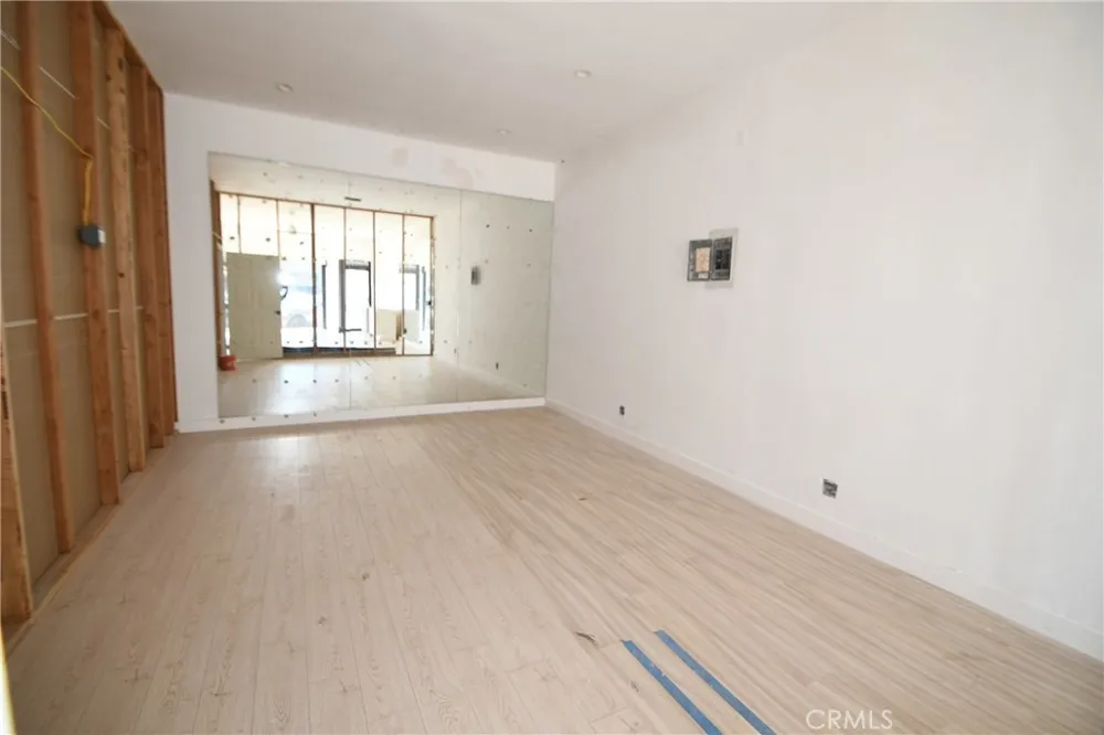 2209 Lomita Lomita, CA 90717