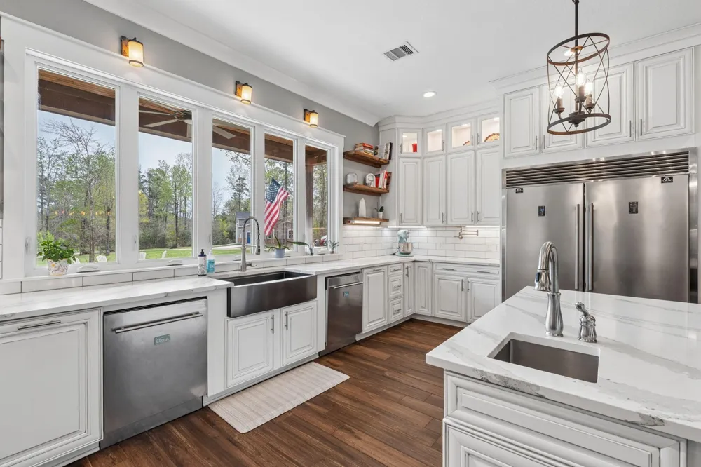 214 Fm-1097 E New Waverly, TX 77358