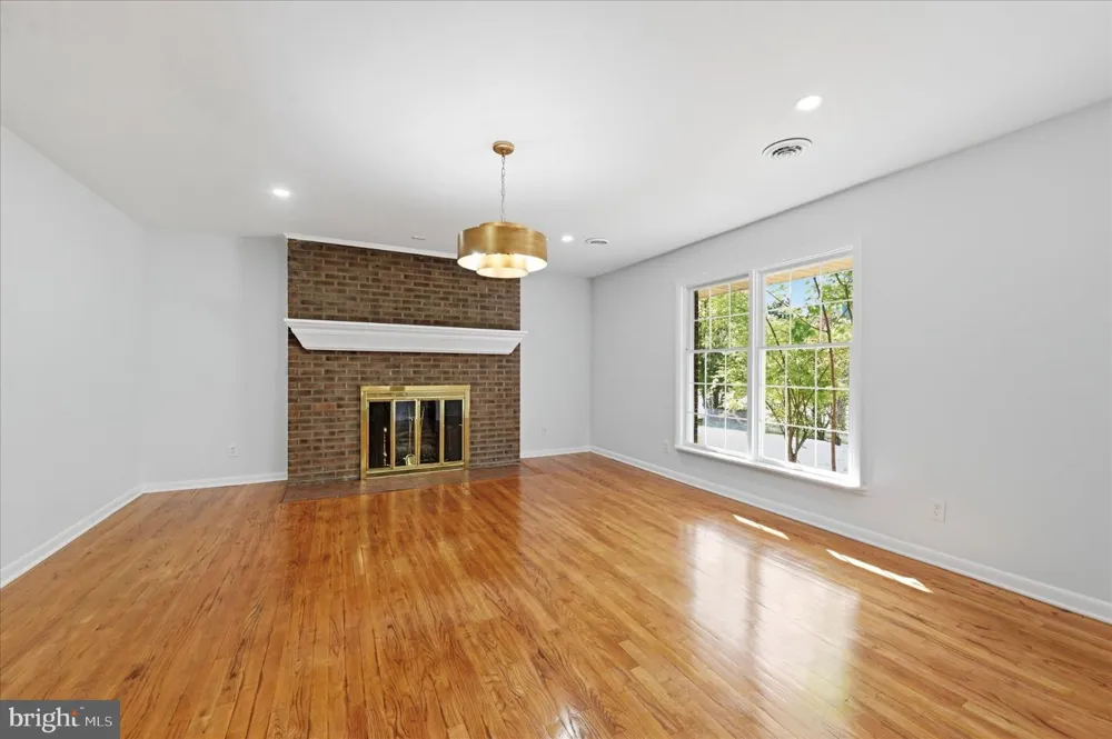 103 BAYNARD BOULEVARD Wilmington, DE 19803