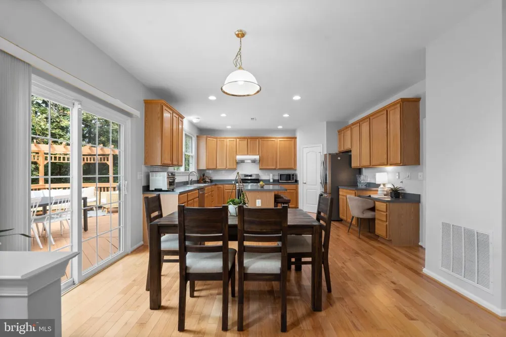 13900 FALCONCREST ROAD Germantown, MD 20874