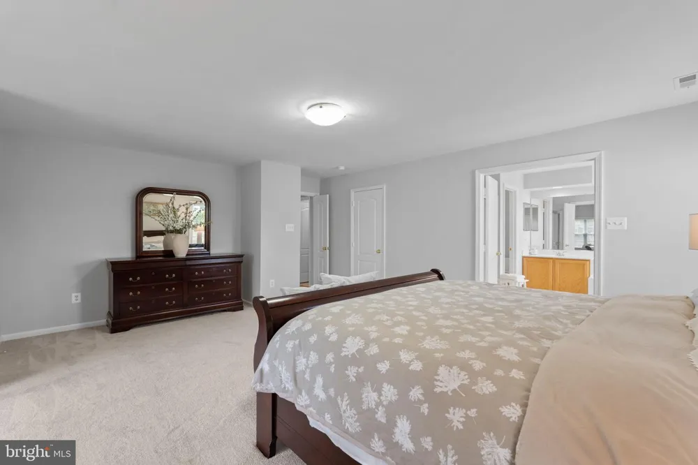 13900 FALCONCREST ROAD Germantown, MD 20874
