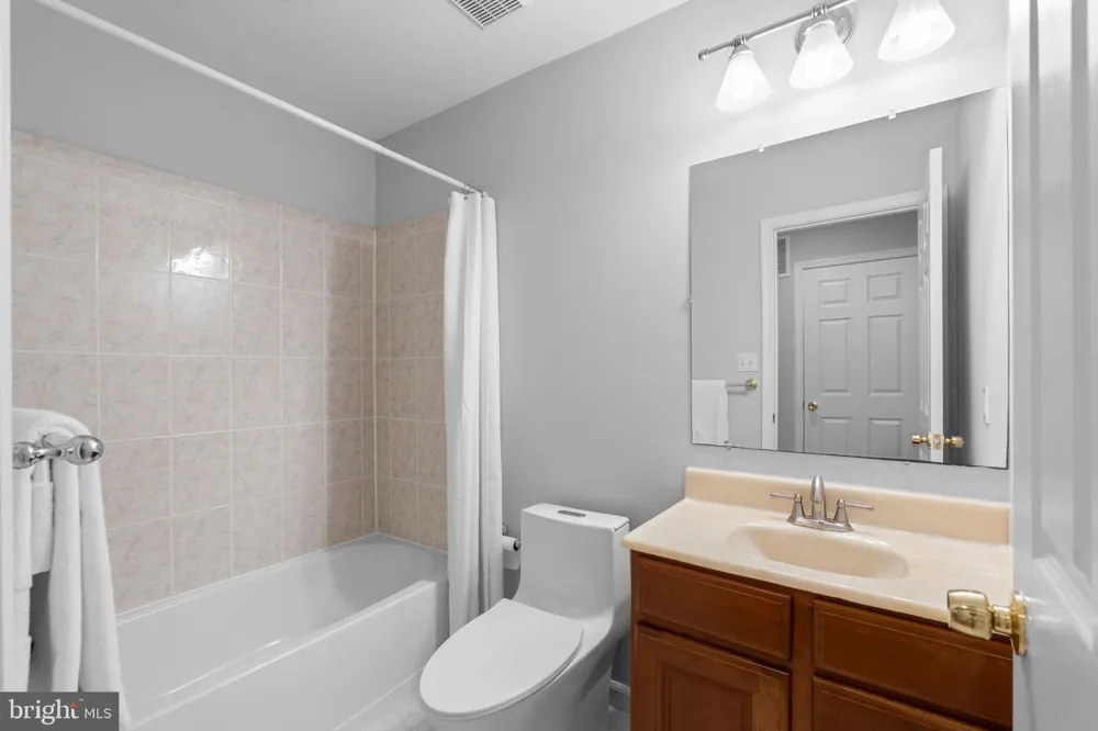 13900 FALCONCREST ROAD Germantown, MD 20874