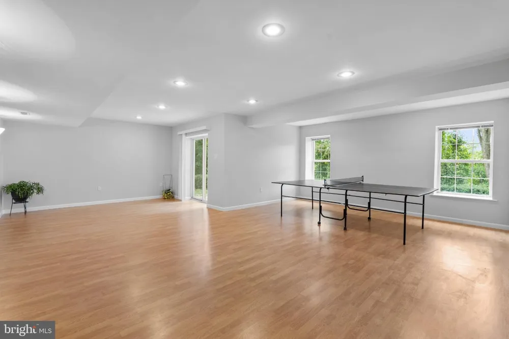 13900 FALCONCREST ROAD Germantown, MD 20874