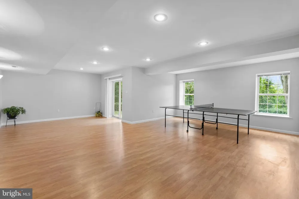 13900 FALCONCREST ROAD Germantown, MD 20874