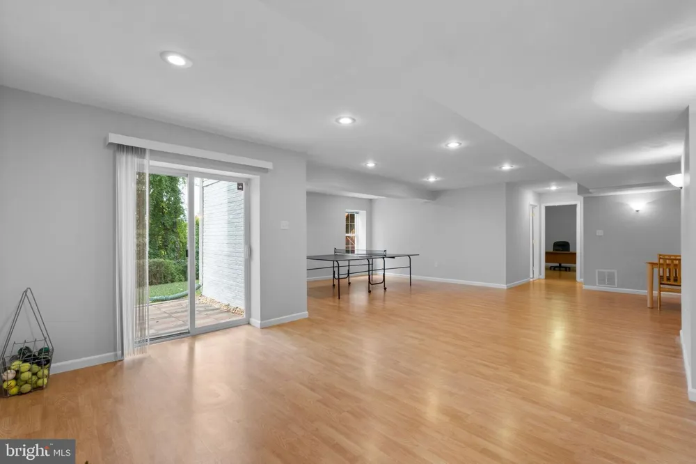 13900 FALCONCREST ROAD Germantown, MD 20874
