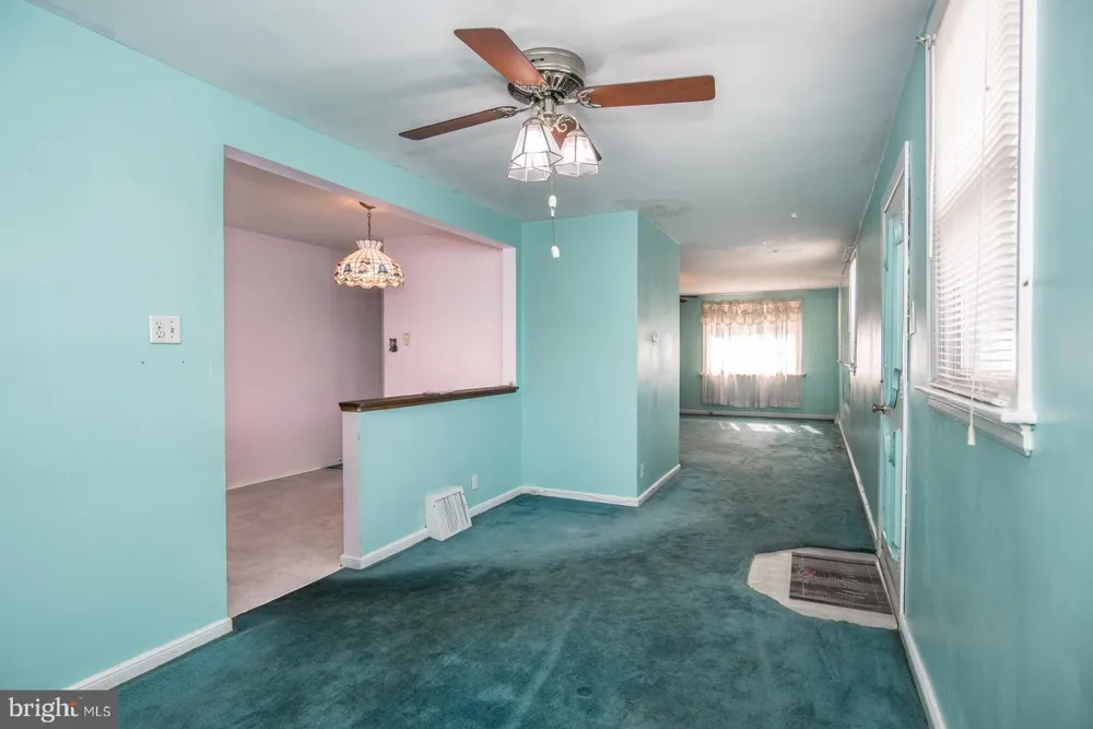 6900 E ROOSEVELT BOULEVARD Philadelphia, PA 19149