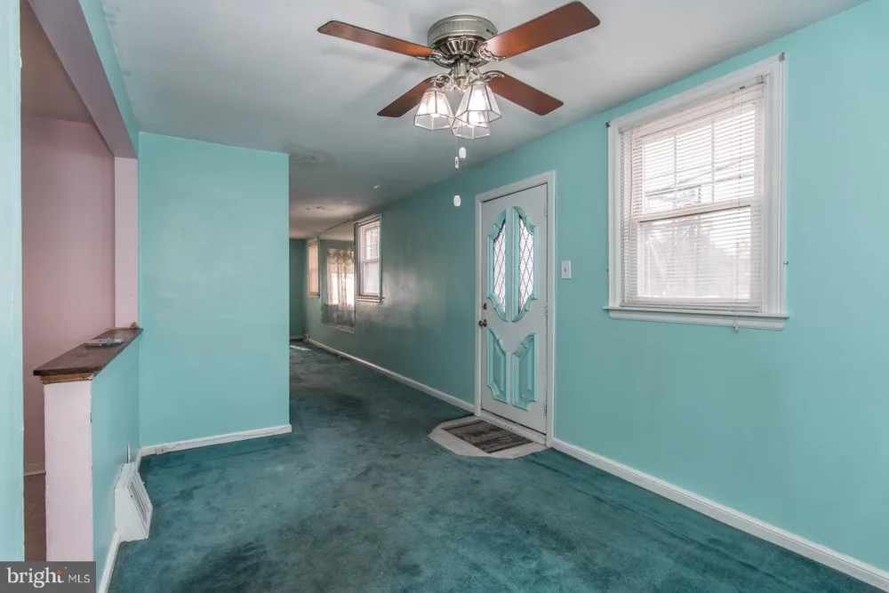 6900 E ROOSEVELT BOULEVARD Philadelphia, PA 19149