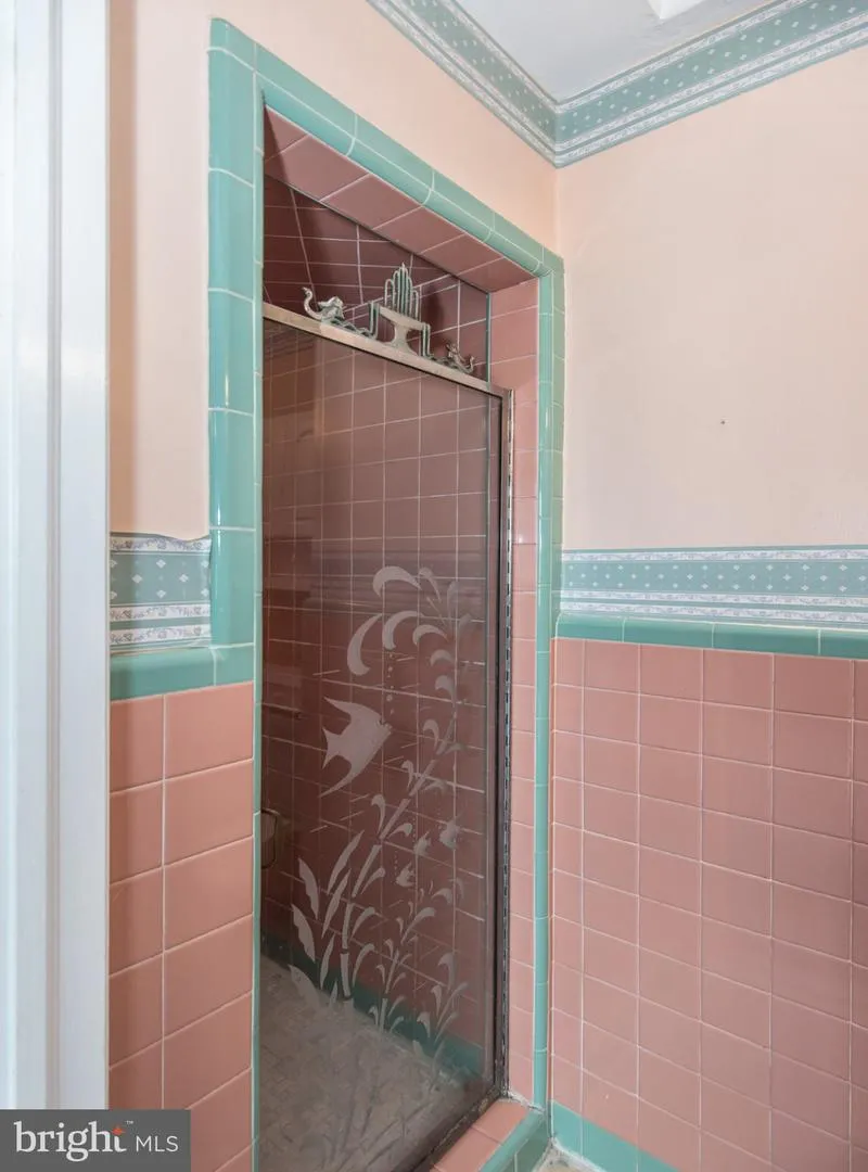6900 E ROOSEVELT BOULEVARD Philadelphia, PA 19149