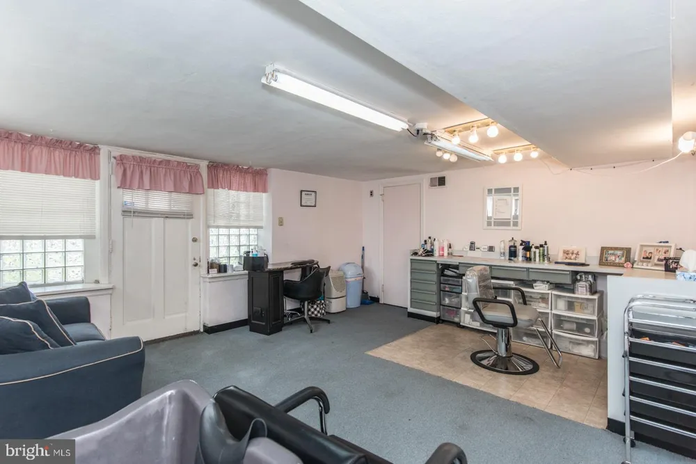 6900 E ROOSEVELT BOULEVARD Philadelphia, PA 19149