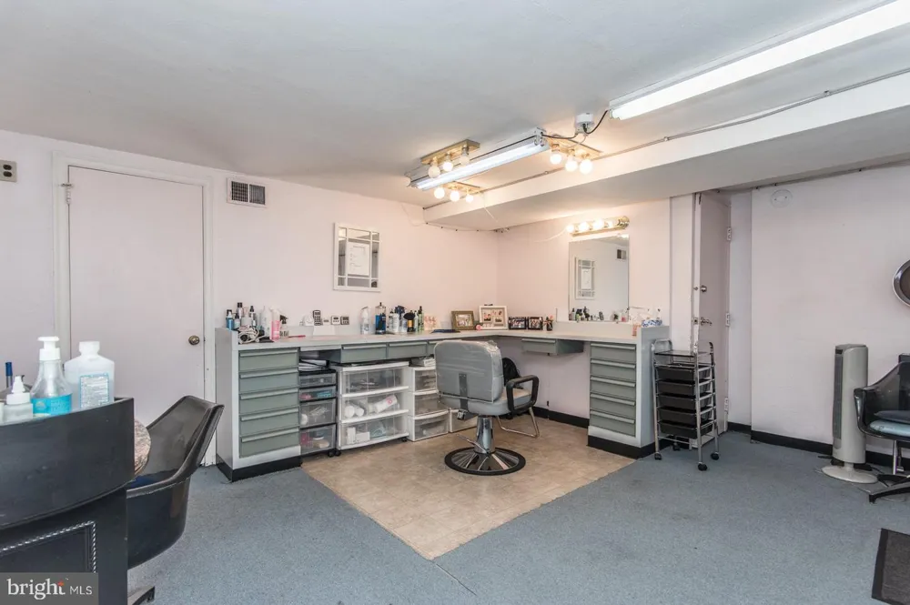 6900 E ROOSEVELT BOULEVARD Philadelphia, PA 19149