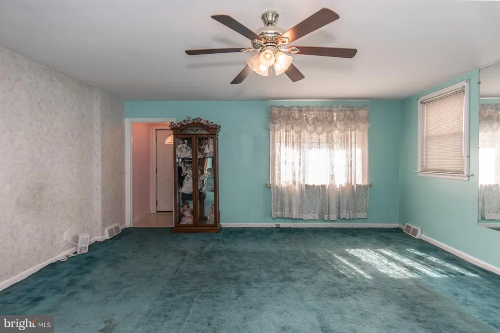 6900 E ROOSEVELT BOULEVARD Philadelphia, PA 19149