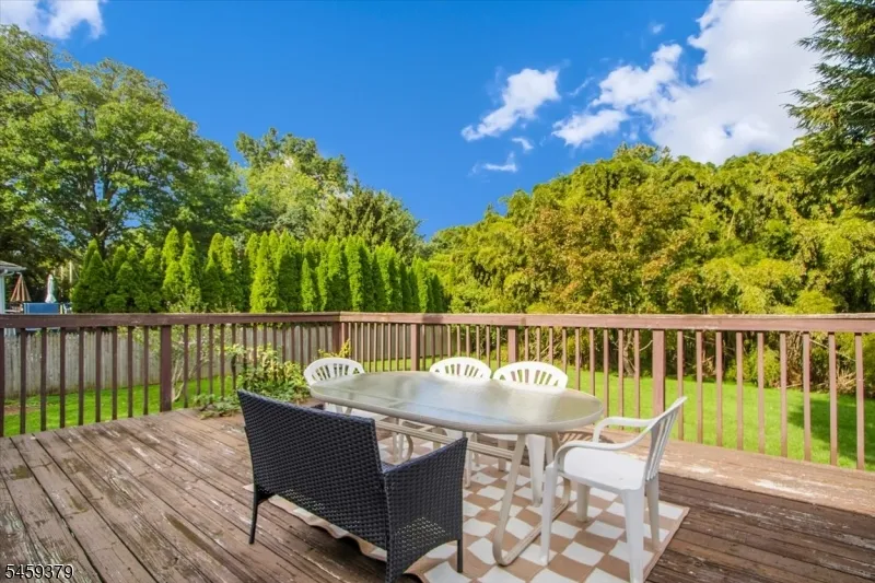 53 Sylvan Ter Wayne, NJ 07470