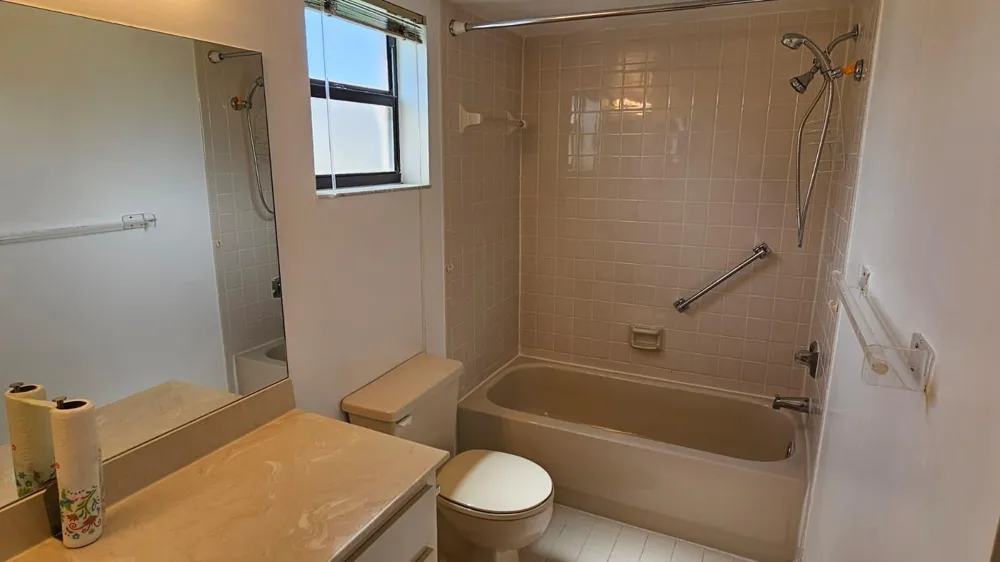 2981 Nob Hill Road #201 Sunrise, FL 33322