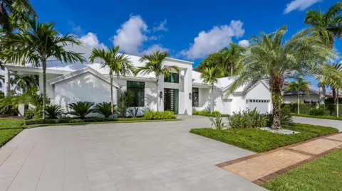 7359 Ballantrae Court