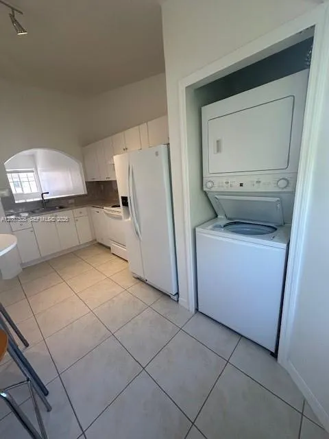 1271 SE 28th Ct #203 Homestead, FL 33035