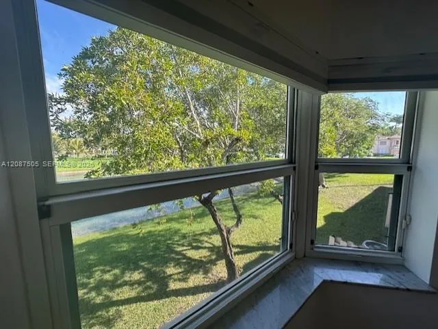 1271 SE 28th Ct #203 Homestead, FL 33035