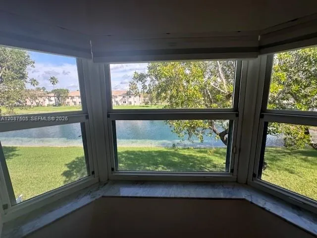 1271 SE 28th Ct #203 Homestead, FL 33035