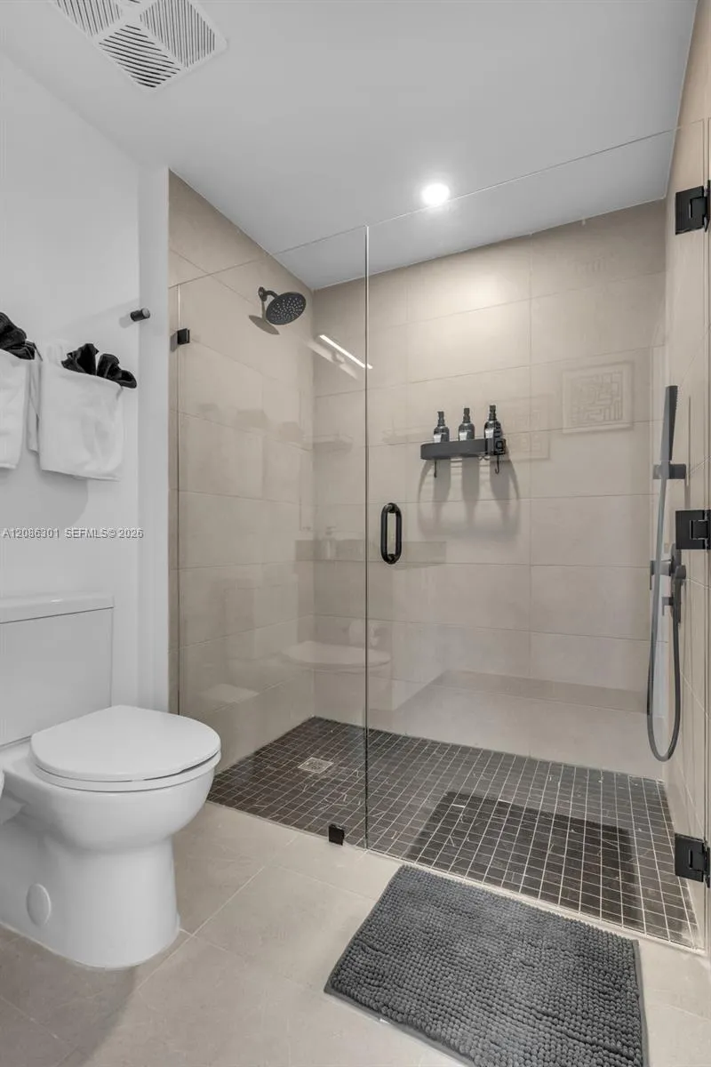 225 Miami Ave #3501 Miami, FL 33128