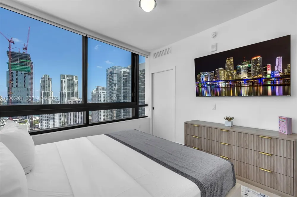 225 Miami Ave #3501 Miami, FL 33128