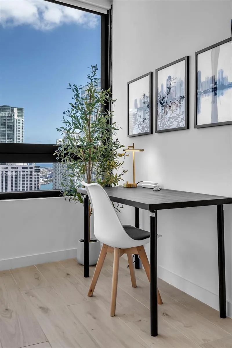 225 Miami Ave #3501 Miami, FL 33128