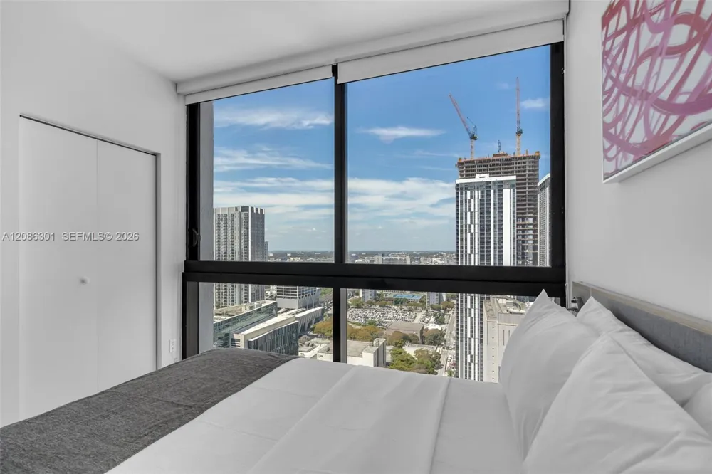 225 Miami Ave #3501 Miami, FL 33128