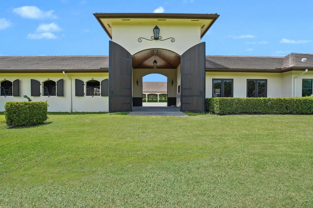 13900 53rd Road S Wellington, FL 33449