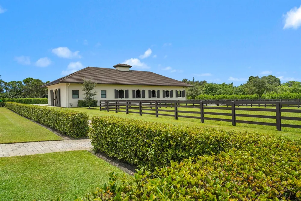 13900 53rd Road S Wellington, FL 33449