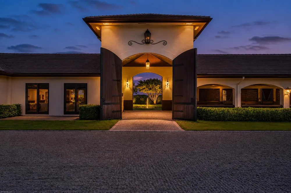 13900 53rd Road S Wellington, FL 33449