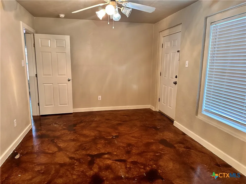 3340 Dacy Lane #3 Kyle, TX 78640