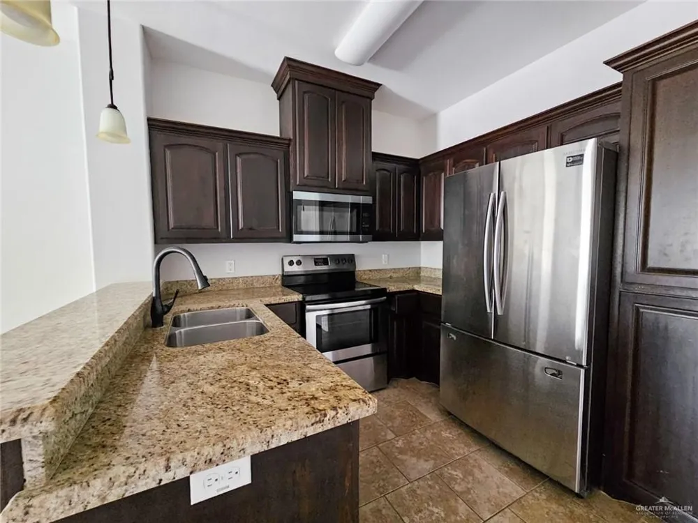 1917 S Texas Boulevard #9 Weslaco, TX 78596