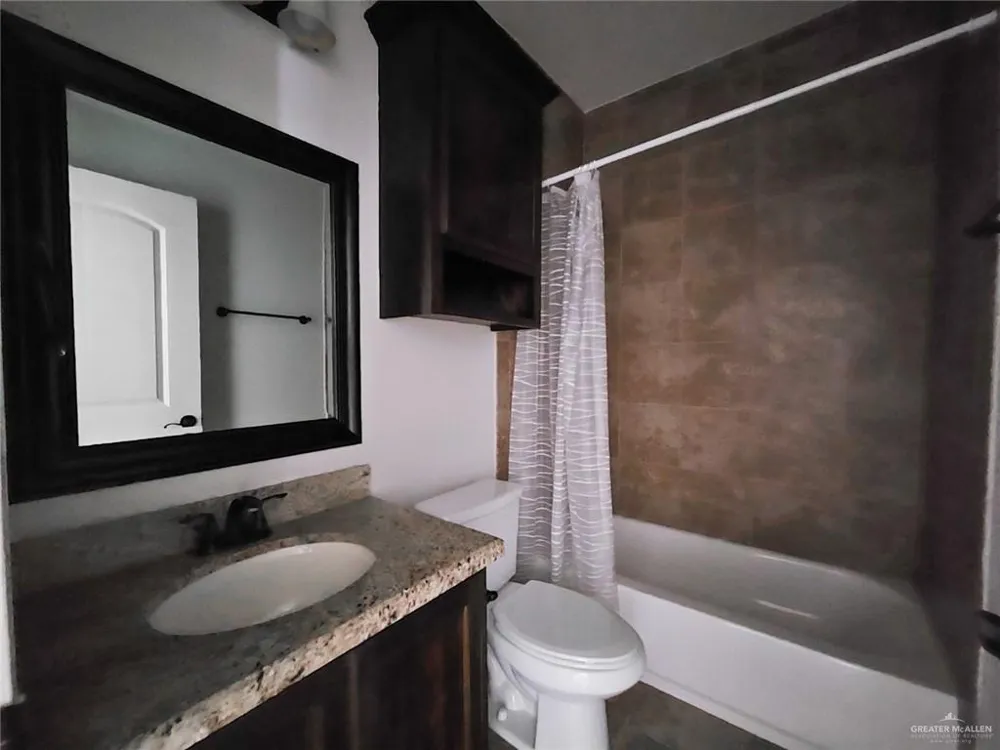 1917 S Texas Boulevard #9 Weslaco, TX 78596