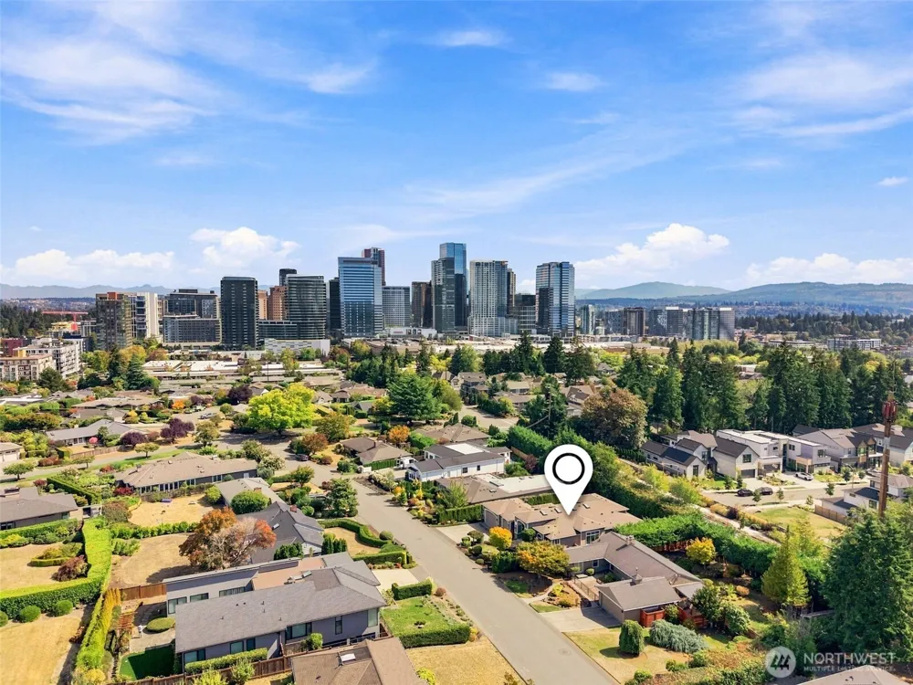 9671 Evergreen Drive Bellevue, WA 98004