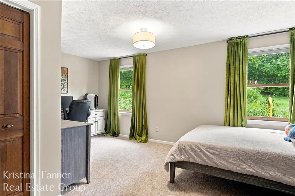 6930 Knapp Street NE Ada Township, MI 49301
