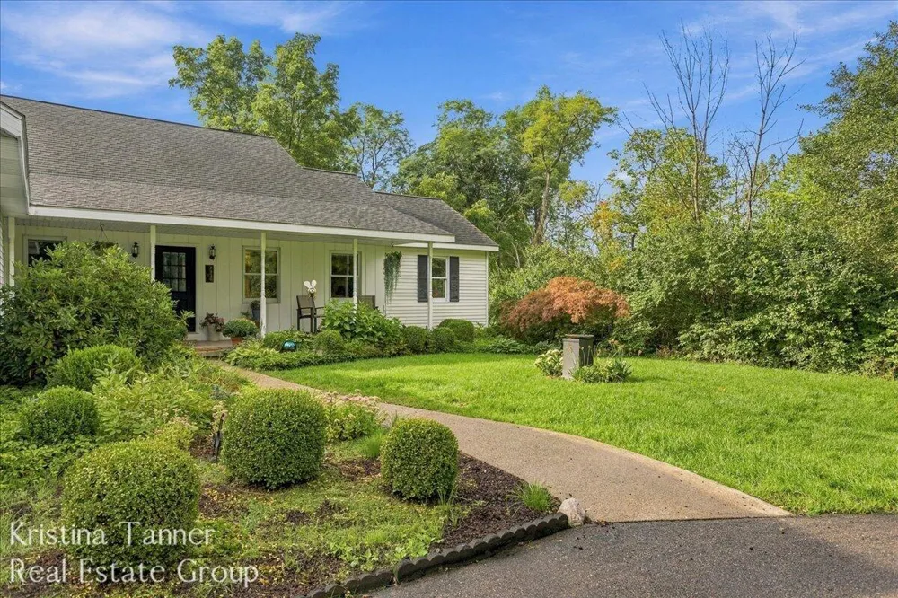 6930 Knapp Street NE Ada Township, MI 49301