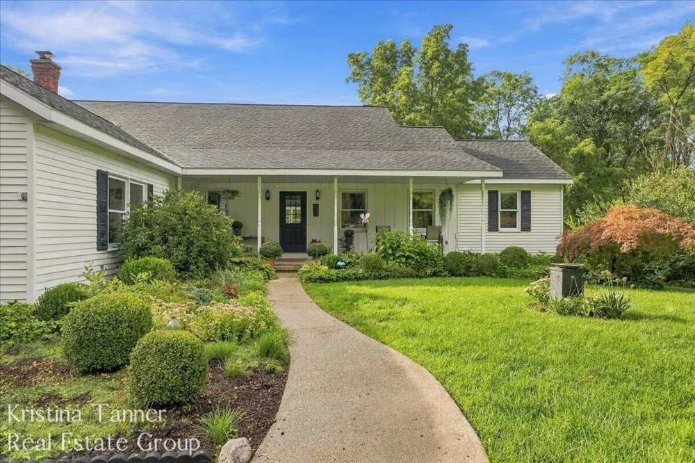 6930 Knapp Street NE Ada Township, MI 49301