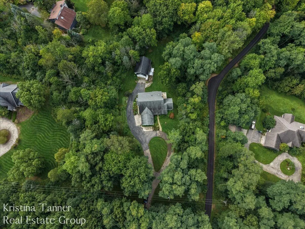 6930 Knapp Street NE Ada Township, MI 49301