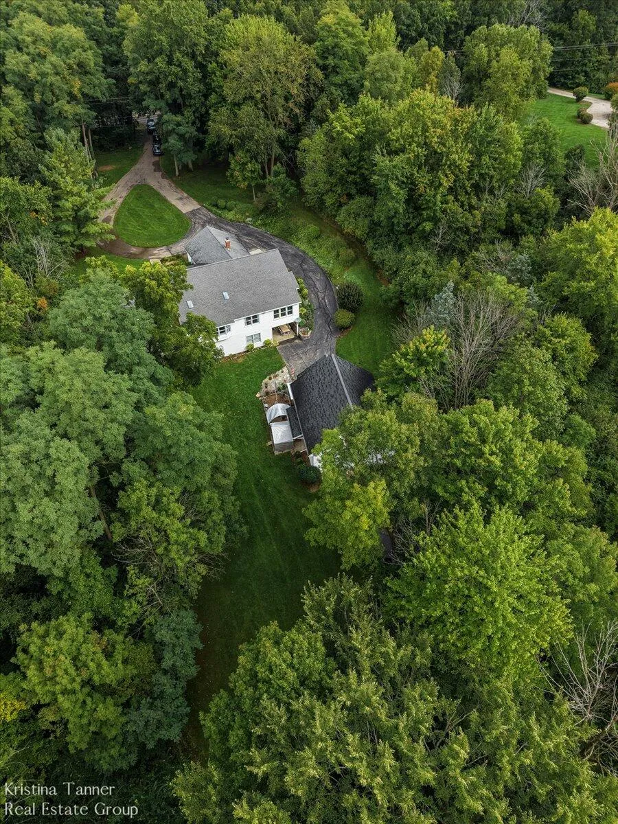 6930 Knapp Street NE Ada Township, MI 49301